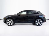 Certified 2024 Porsche Macan image 2