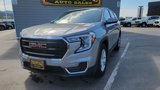 Used 2024 GMC Terrain SLE image 2