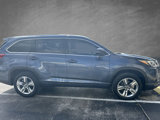 Used 2019 Toyota Highlander Limited image 3