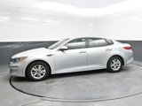 Used 2017 Kia Optima LX image 3