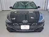 Used 2021 Hyundai Elantra SEL w/ Convenience Package image 3