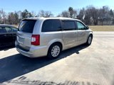 Used 2014 Chrysler Town & Country Limited w/ Luxury Group image 4