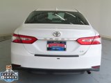 Used 2020 Toyota Camry LE image 5