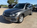 Used 2016 Volkswagen Tiguan S image 3