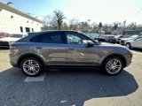 Used 2020 Porsche Cayenne image 2