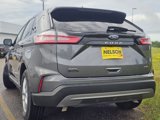 Used 2024 Ford Edge SEL image 3