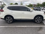 Used 2019 Nissan Rogue SL image 4