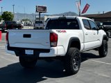 Used 2017 Toyota Tacoma TRD Off-Road image 5
