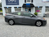 Used 2016 Toyota Prius Four image 6