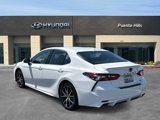 Used 2021 Toyota Camry SE w/ Convenience Package image 4