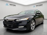 Used 2018 Honda Accord Touring image 2