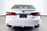 Used 2023 Toyota Camry SE image 3