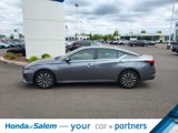 Used 2023 Nissan Altima 2.5 SV image 3