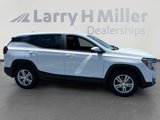 Used 2024 GMC Terrain SLE image 5