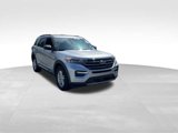 Used 2020 Ford Explorer XLT w/ Equipment Group 202A image 3