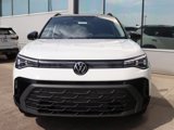 New 2025 Volkswagen Taos SE image 2