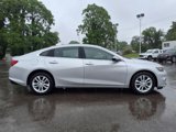 Used 2018 Chevrolet Malibu LT image 3