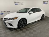 Used 2020 Toyota Camry SE image 2