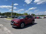 Used 2023 Nissan Rogue SV image 3