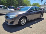 Used 2014 Toyota Camry LE image 4