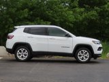 New 2025 Jeep Compass Latitude image 2