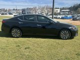 Used 2023 Nissan Altima 2.5 SV image 4