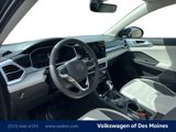 New 2025 Volkswagen Taos SE image 2
