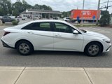 Certified 2025 Hyundai Elantra SE image 5