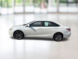 Used 2016 Toyota Camry SE image 2