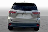 Used 2016 Toyota Highlander XLE image 4