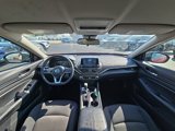 Used 2024 Nissan Altima 2.5 SV image 2