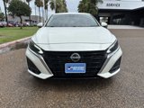 Used 2023 Nissan Altima 2.5 SV image 2