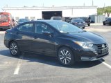 Used 2023 Nissan Versa SV image 2