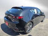 Used 2019 MAZDA MAZDA3 Hatchback w/ Preferred Package image 3
