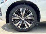 Used 2022 Volvo XC60 B5 Inscription w/ Protection Package image 4