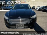 Used 2018 Ford Fusion SE image 2