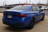 Certified 2022 Volkswagen Jetta SE w/ Panoramic Sunroof Package image 4
