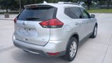 Used 2017 Nissan Rogue SV image 6