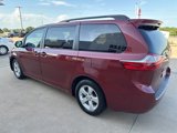 Used 2015 Toyota Sienna LE image 5