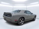 Used 2019 Dodge Challenger SXT image 3