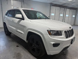 Used 2014 Jeep Grand Cherokee Altitude image 3
