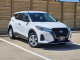 Used 2024 Nissan Kicks S image 2