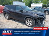 Used 2021 Toyota Highlander LE image 2