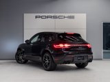Certified 2022 Porsche Macan image 3