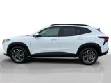 New 2025 Chevrolet Trax LT image 2