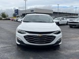Used 2025 Chevrolet Malibu LT image 2