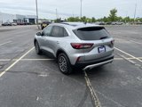 Used 2023 Ford Escape SE image 3
