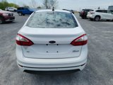 Used 2015 Ford Fiesta SE image 5