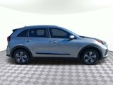Used 2022 Kia Niro EX image 2