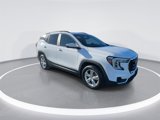Used 2022 GMC Terrain SLE image 2